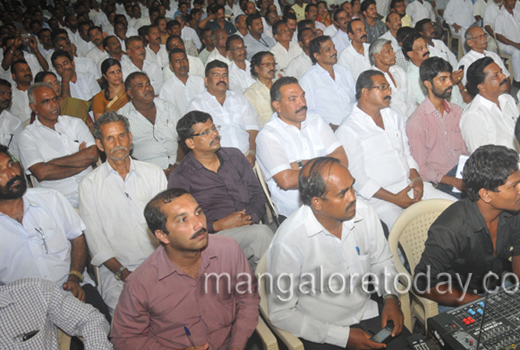 cm in Mangalore 1